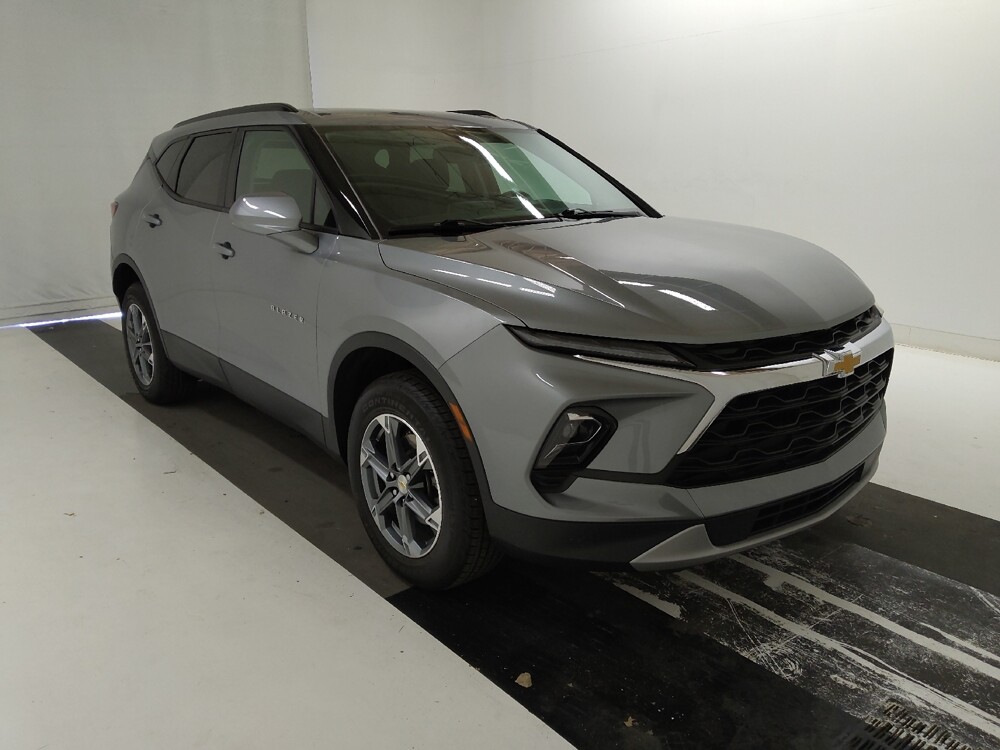 2024 Chevrolet Blazer in St. Louis, MO 63125 - 18121002 13