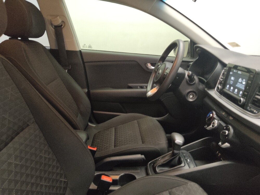 2020 Kia Rio in Arlington, TX 76011 - 18121004 21