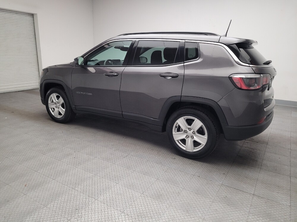 2022 Jeep Compass in Torrance, CA 90504 - 18121010 3