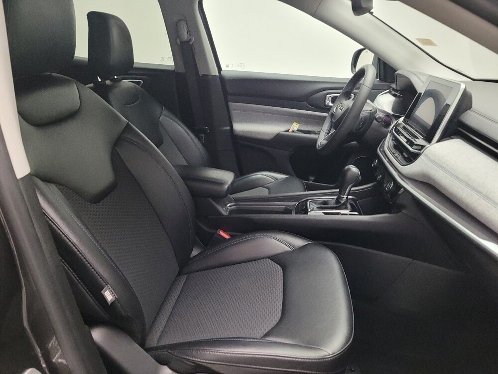 2022 Jeep Compass in Torrance, CA 90504 - 18121010 21