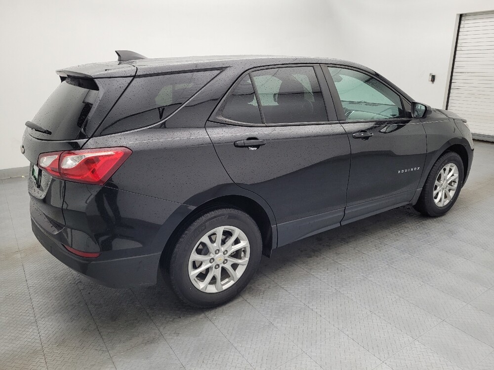 2021 Chevrolet Equinox in Fayetteville, NC 28304 - 18121013 10