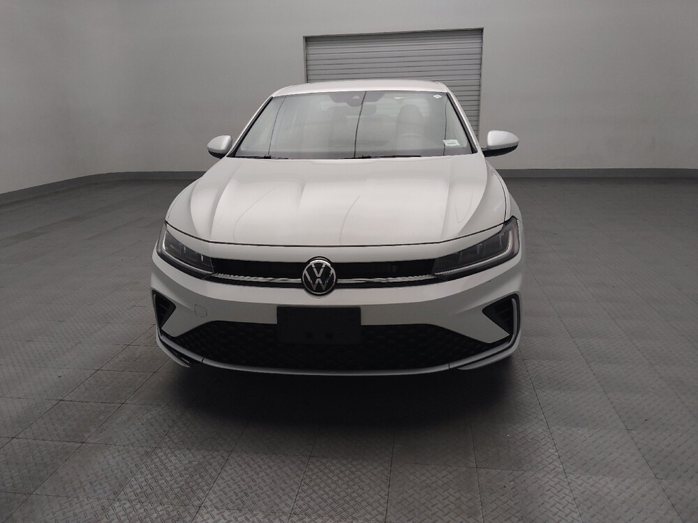 2025 Volkswagen Jetta in Fort Worth, TX 76116 - 18121020 15