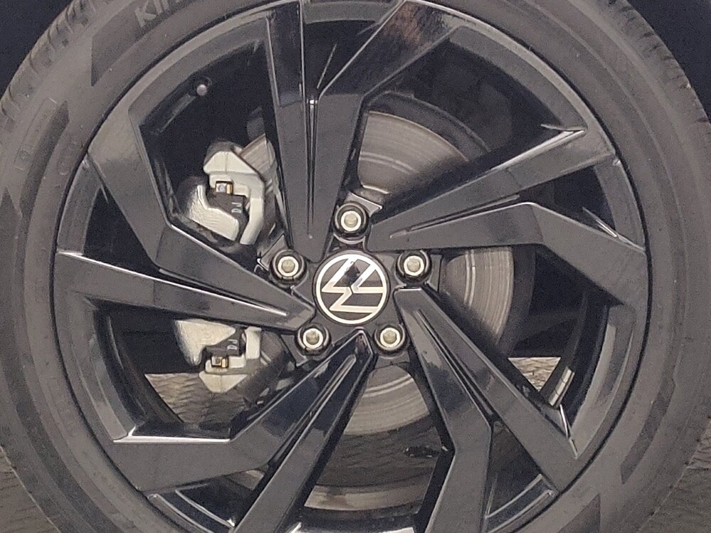 2025 Volkswagen Jetta in Fort Worth, TX 76116 - 18121020 31