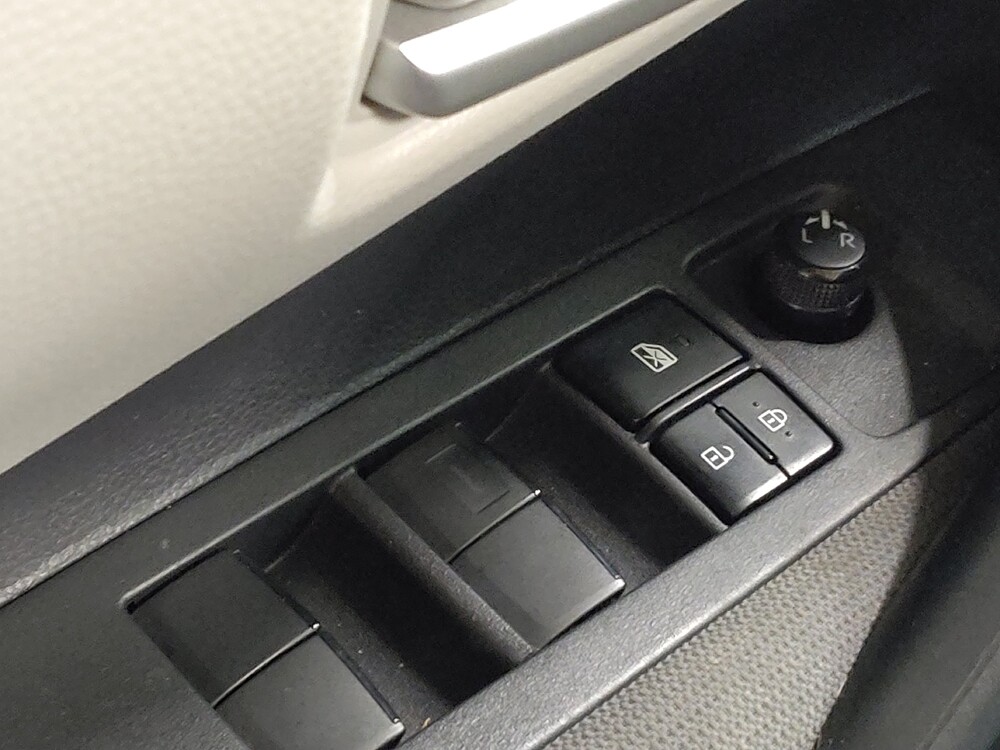 2020 Toyota Corolla in Fort Worth, TX 76116 - 18121021 27