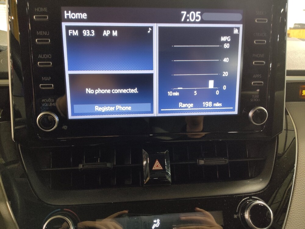 2020 Toyota Corolla in Fort Worth, TX 76116 - 18121021 25