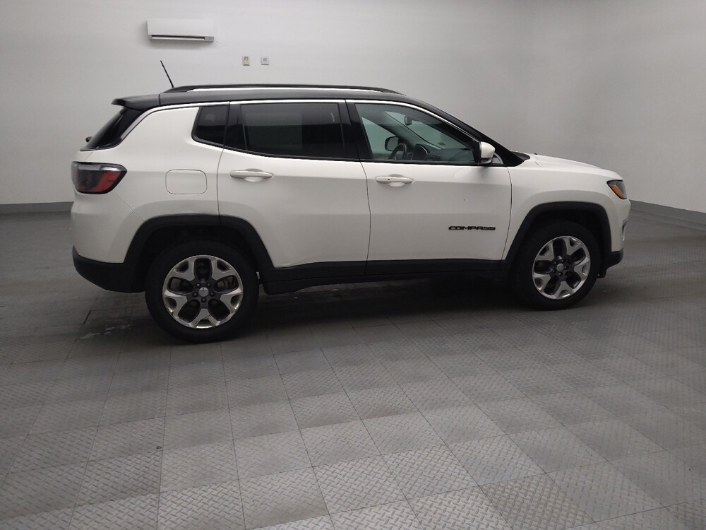 2021 Jeep Compass in Fort Worth, TX 76116 - 18121022 10