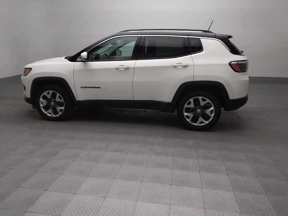 2021 Jeep Compass in Fort Worth, TX 76116 - 18121022 3
