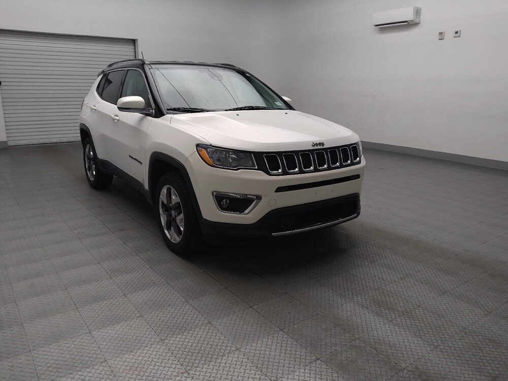 2021 Jeep Compass in Fort Worth, TX 76116 - 18121022 13