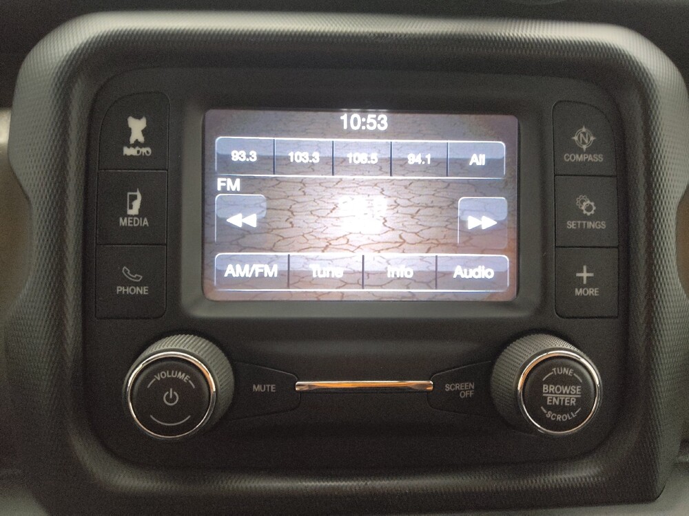 2018 Jeep Wrangler in St. Louis, MO 63136 - 18121024 25