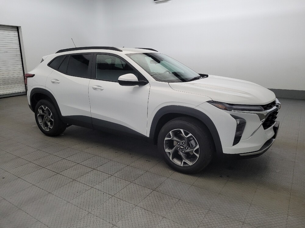 2024 Chevrolet Trax in Henrico, VA 23223 - 18121025 11