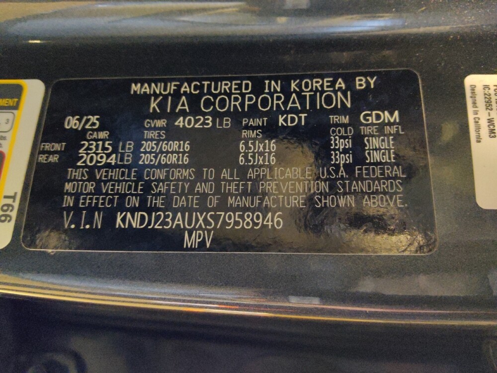 2025 Kia Soul in Tucson, AZ 85705 - 18121028 33