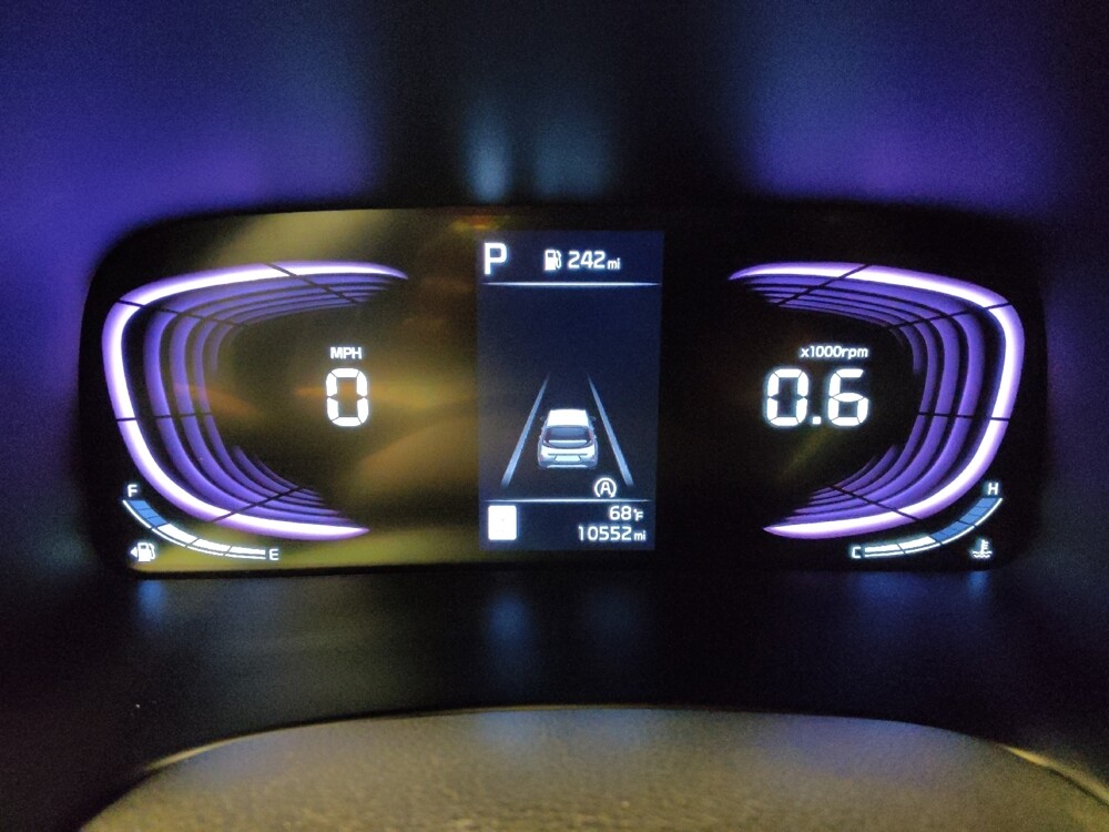 2025 Kia Soul in Tucson, AZ 85705 - 18121028 23