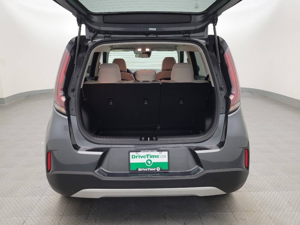 2025 Kia Soul in Tucson, AZ 85705 - 18121028 29