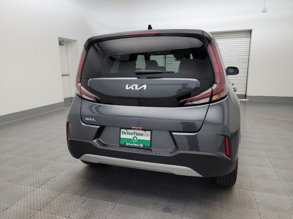 2025 Kia Soul in Tucson, AZ 85705 - 18121028 7