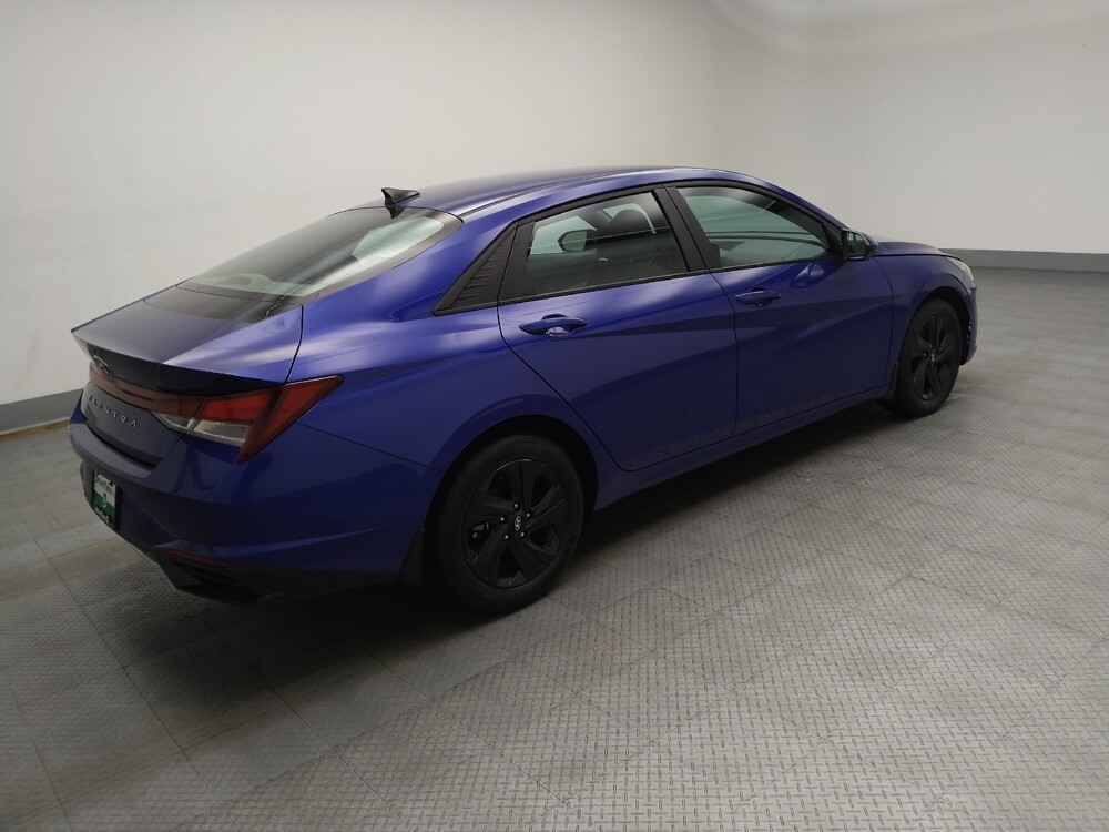 2023 Hyundai Elantra in Lombard, IL 60148 - 18121034 10