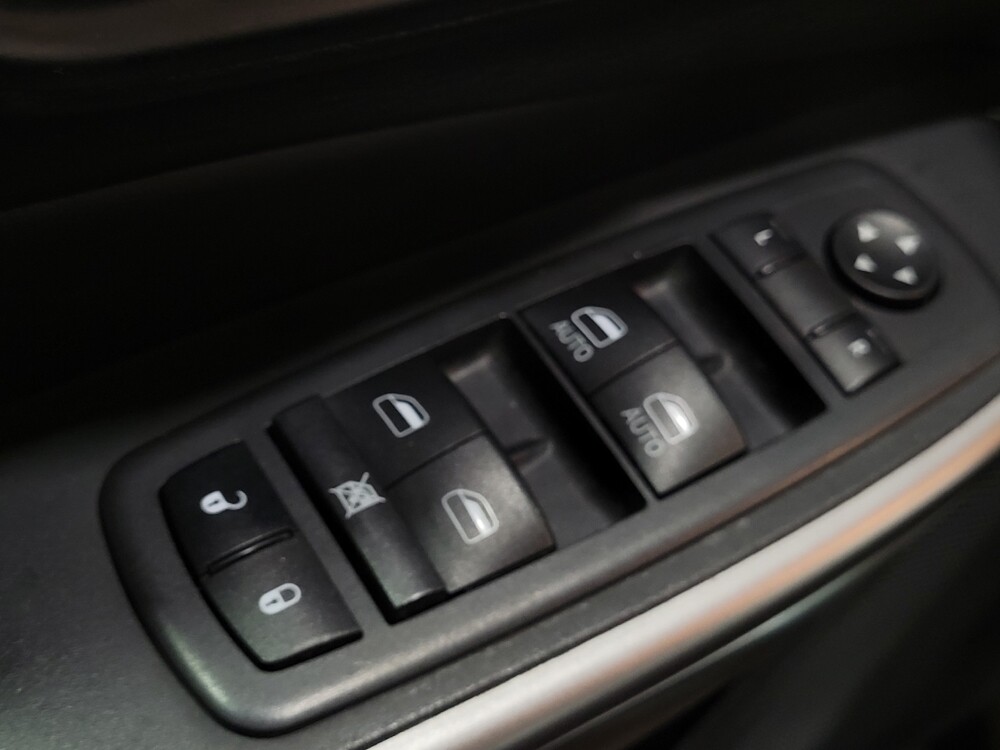 2021 Jeep Cherokee in New Castle, DE 19720 - 18121042 27