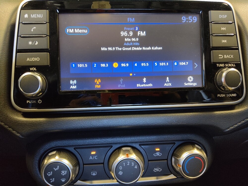 2025 Nissan Versa in Chandler, AZ 85225 - 18121044 25