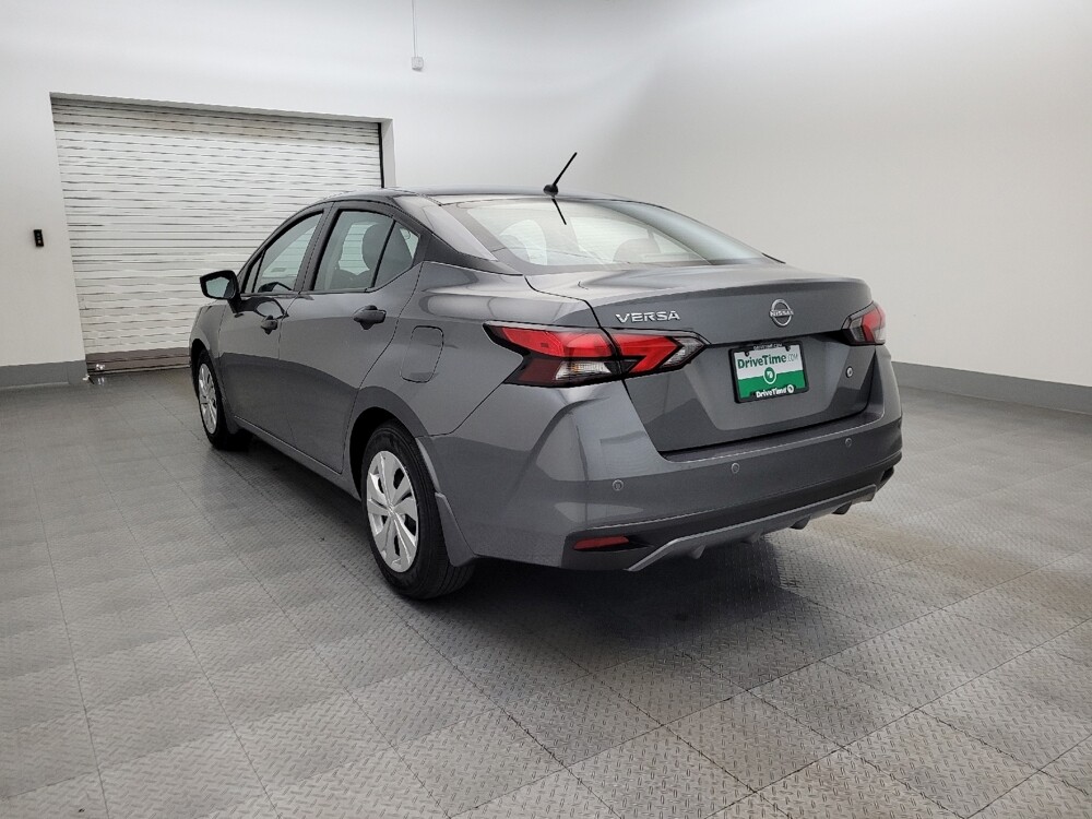 2025 Nissan Versa in Chandler, AZ 85225 - 18121044 5