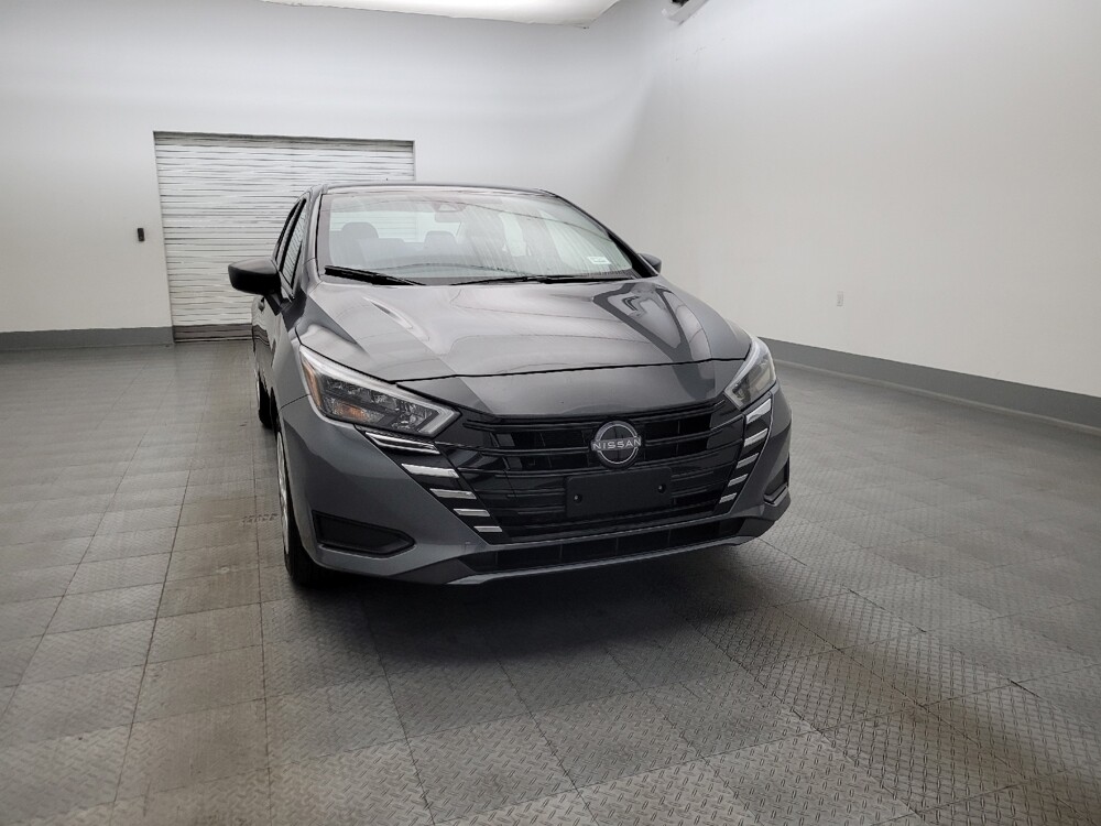 2025 Nissan Versa in Chandler, AZ 85225 - 18121044 14