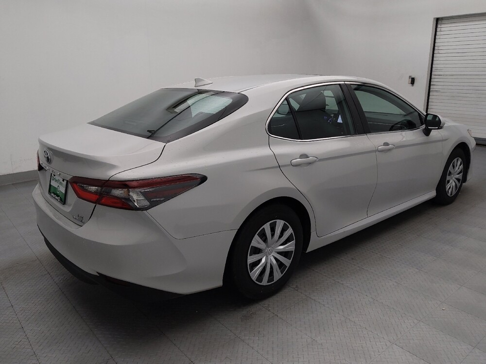 2022 Toyota Camry in Fayetteville, NC 28304 - 18121047 10