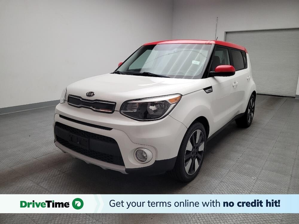 2019 Kia Soul in Downey, CA 90241 - 18121048