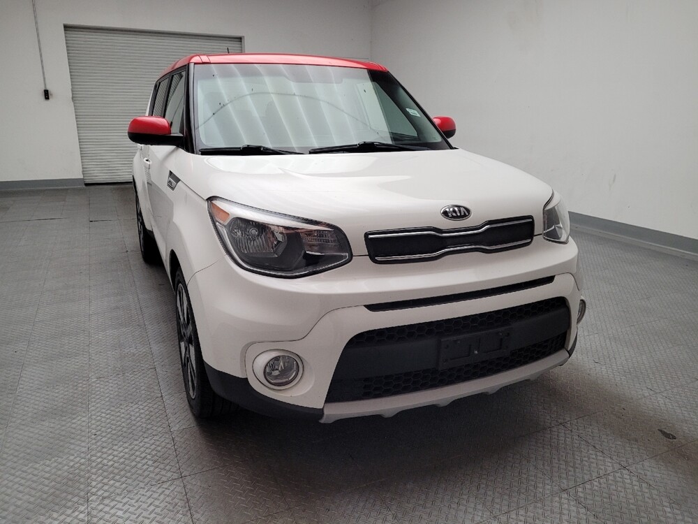 2019 Kia Soul in Downey, CA 90241 - 18121048 14