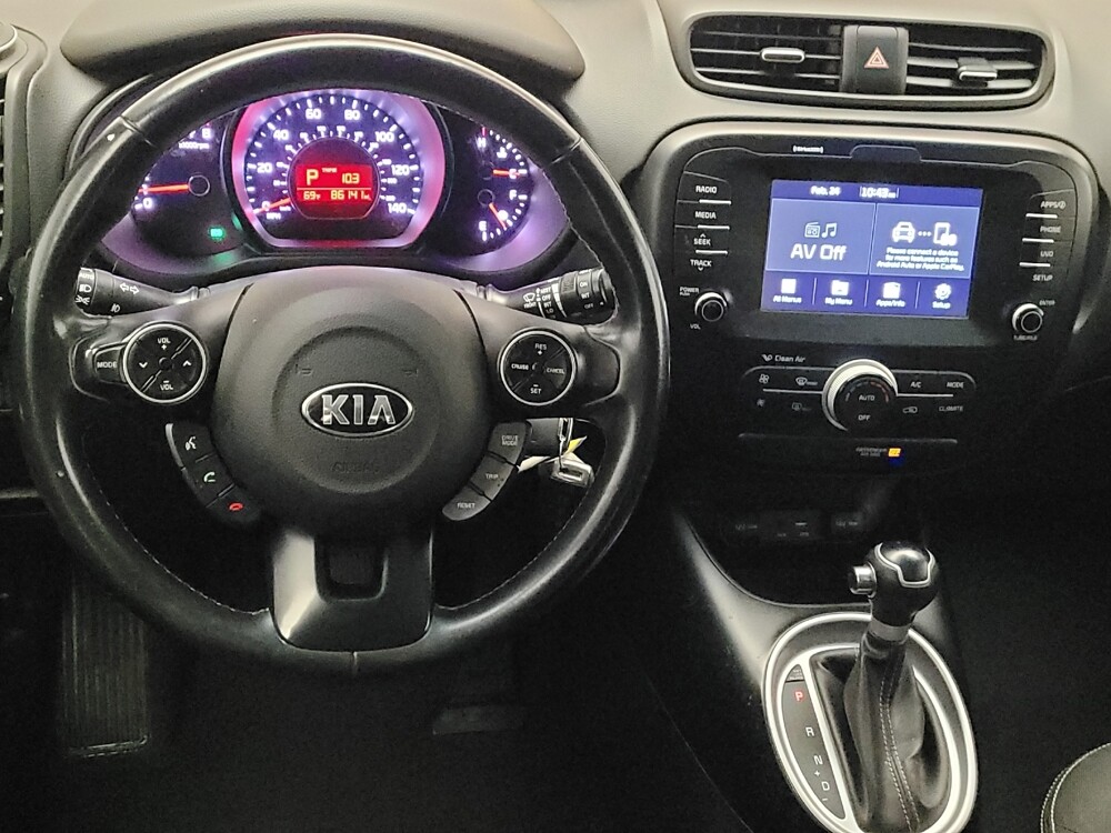 2019 Kia Soul in Downey, CA 90241 - 18121048 22