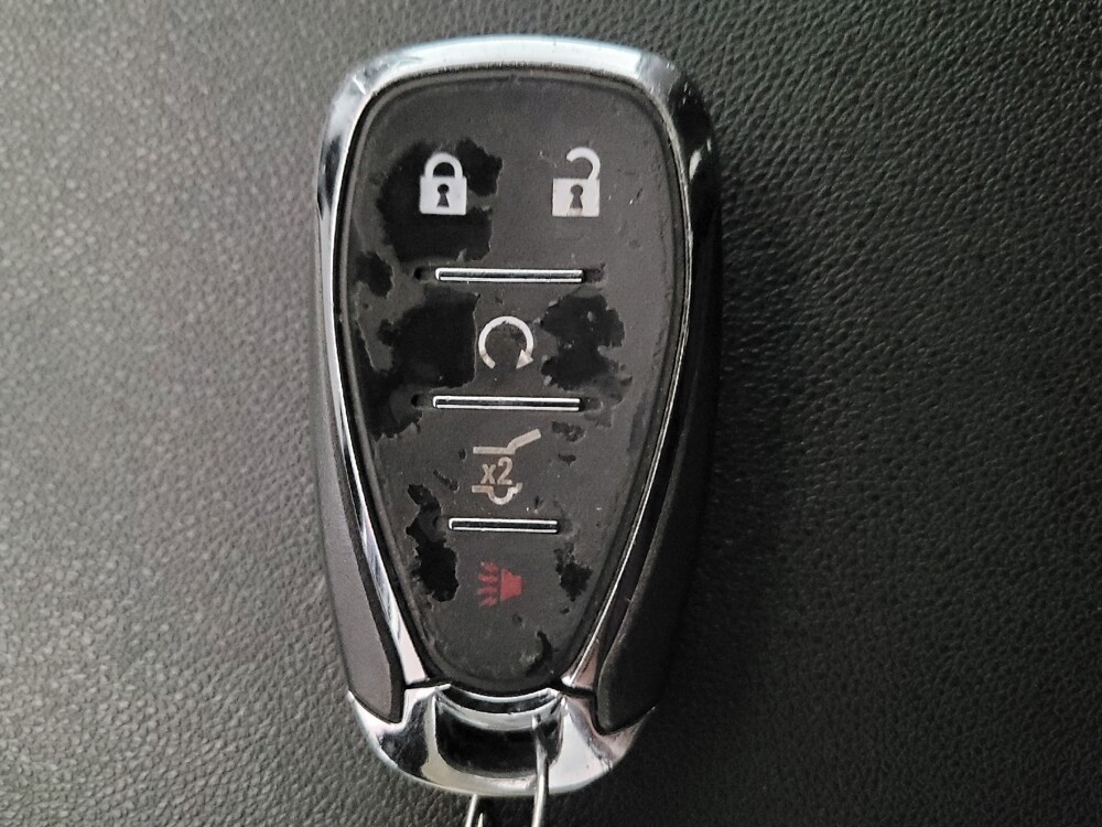 2021 Chevrolet Equinox in El Cajon, CA 92020 - 18121052 32