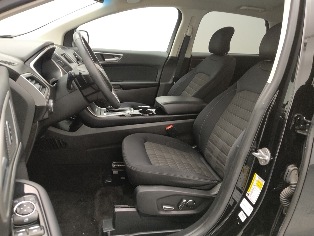 2018 Ford Edge in Wichita, KS 67207 - 18121055 17