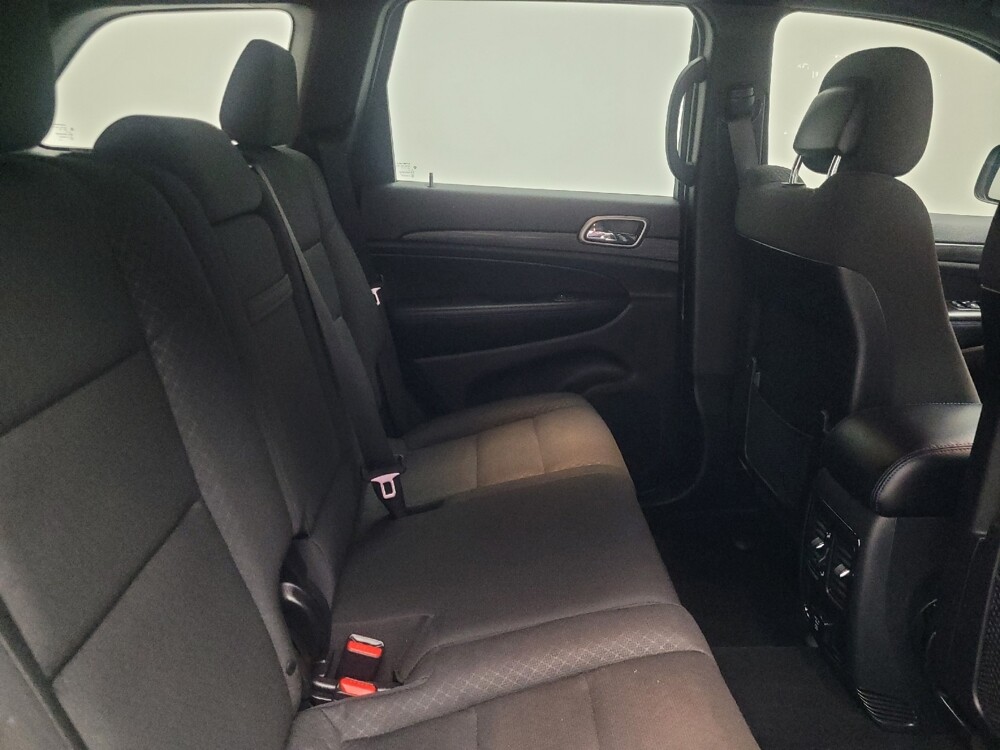 2019 Jeep Grand Cherokee in Indianapolis, IN 46219 - 18121056 19