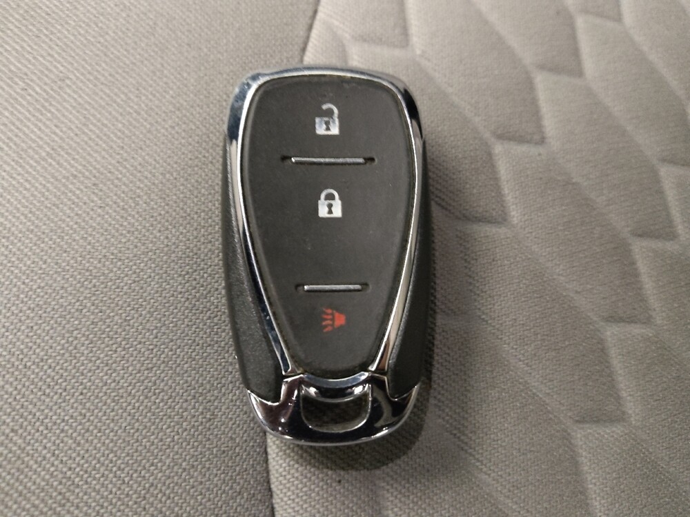 2020 Chevrolet Equinox in Springfield, MO 65807 - 18121058 32