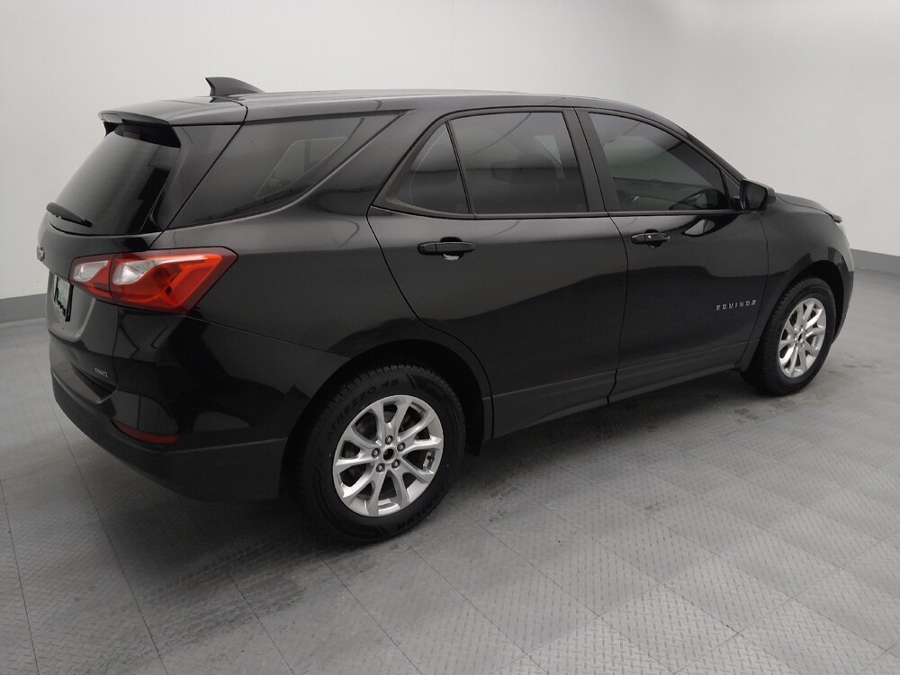 2020 Chevrolet Equinox in Springfield, MO 65807 - 18121058 10