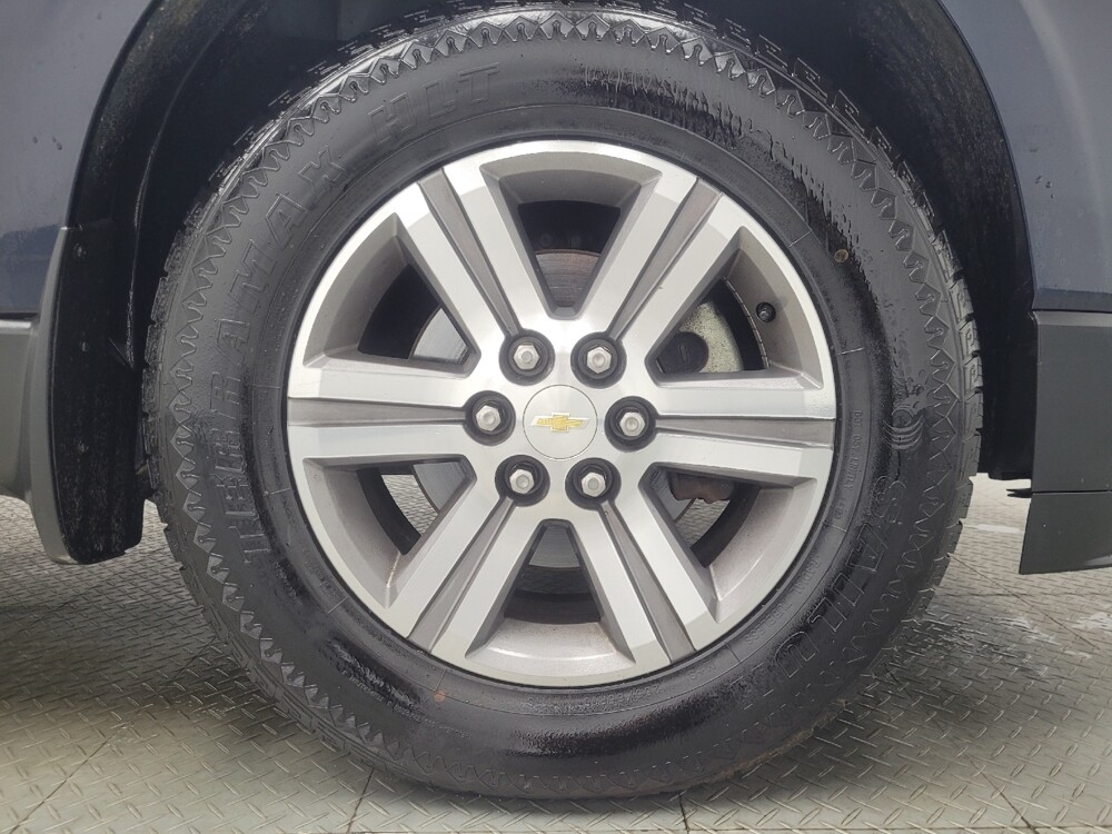 2015 Chevrolet Traverse in Indianapolis, IN 46219 - 18121062 31