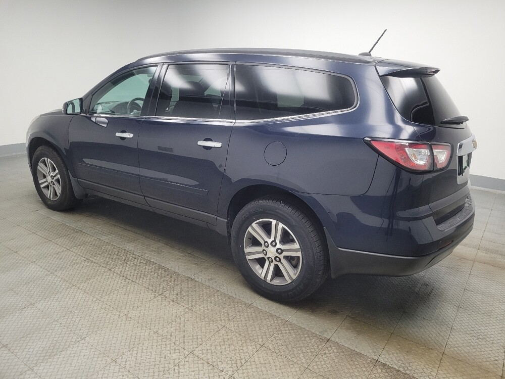 2015 Chevrolet Traverse in Indianapolis, IN 46219 - 18121062 3