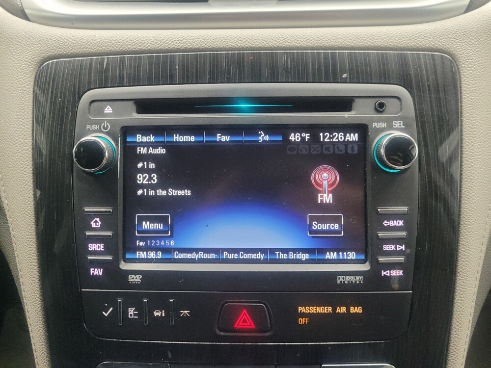 2015 Chevrolet Traverse in Indianapolis, IN 46219 - 18121062 25