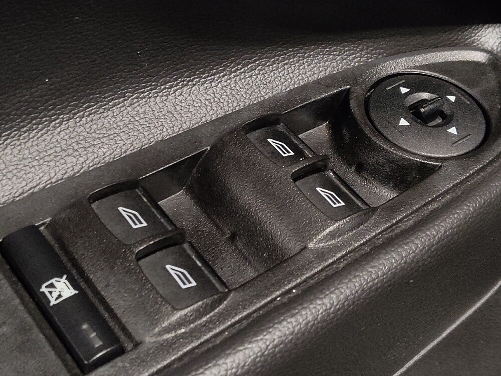 2017 Ford Escape in Kissimmee, FL 34744 - 18121063 27