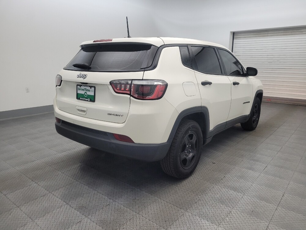 2018 Jeep Compass in Phoenix, AZ 85022 - 18121069 9