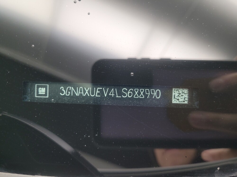 2020 Chevrolet Equinox in Indianapolis, IN 46219 - 18121071 33