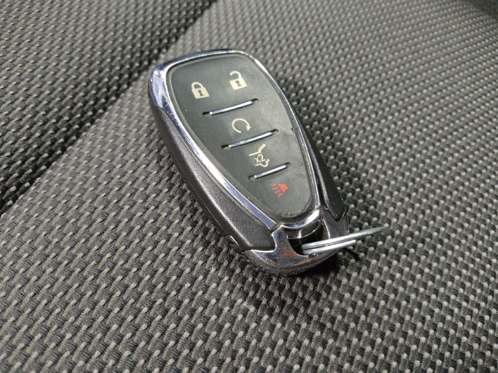 2020 Chevrolet Traverse in Chandler, AZ 85225 - 18121072 32