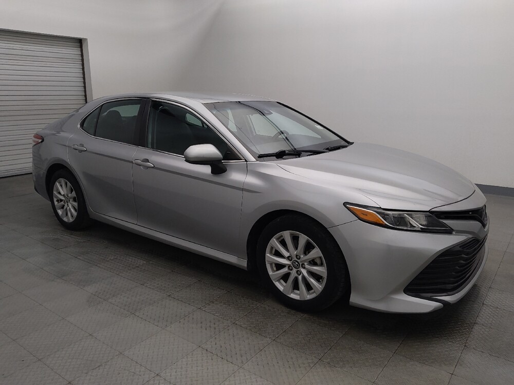 2019 Toyota Camry in Tyler, TX 75701 - 18121074 11
