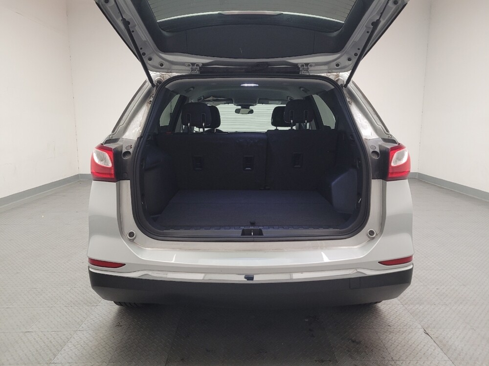 2020 Chevrolet Equinox in Fresno, CA 93726 - 18121078 29