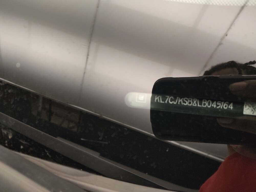 2020 Chevrolet Trax in Des Moines, IA 50310 - 18121080 33