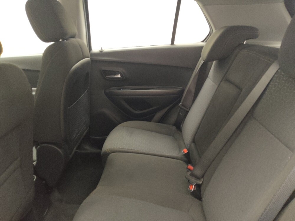 2020 Chevrolet Trax in Des Moines, IA 50310 - 18121080 18