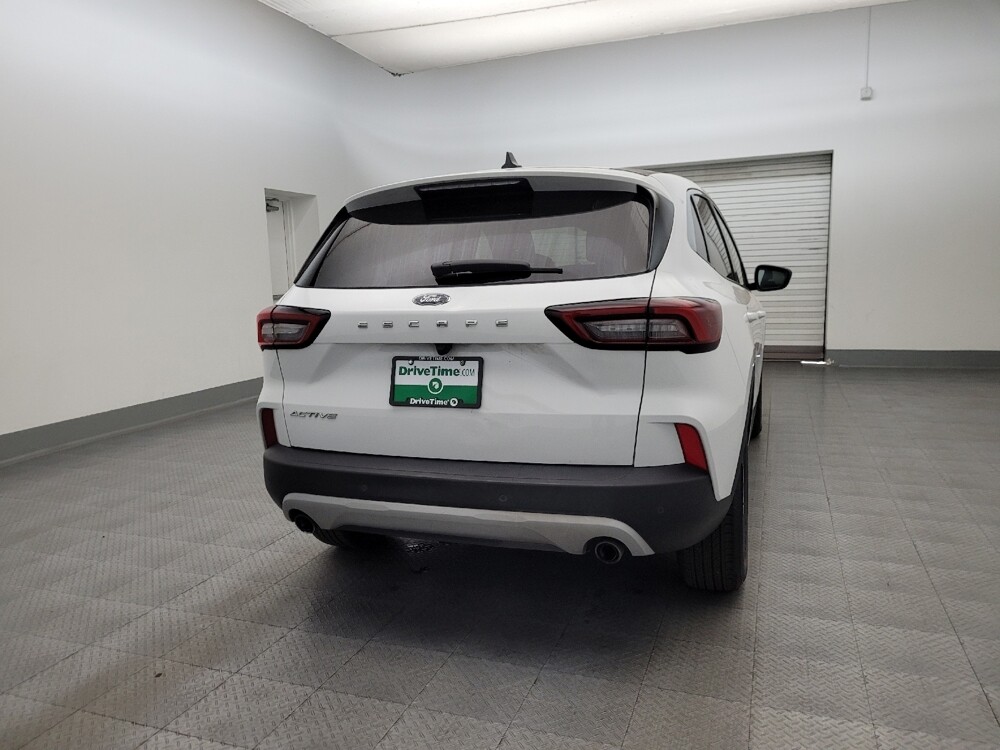 2023 Ford Escape in Mesa, AZ 85210 - 18121081 7