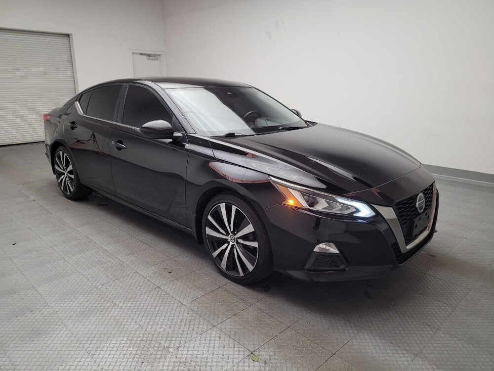 2020 Nissan Altima in Montclair, CA 91763 - 18121089 13