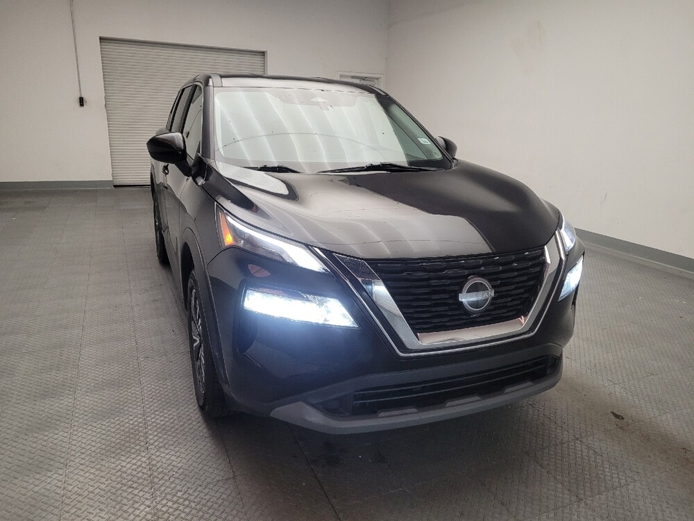 2023 Nissan Rogue in Downey, CA 90241 - 18121091 14