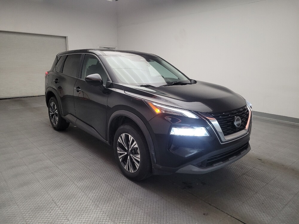 2023 Nissan Rogue in Downey, CA 90241 - 18121091 13