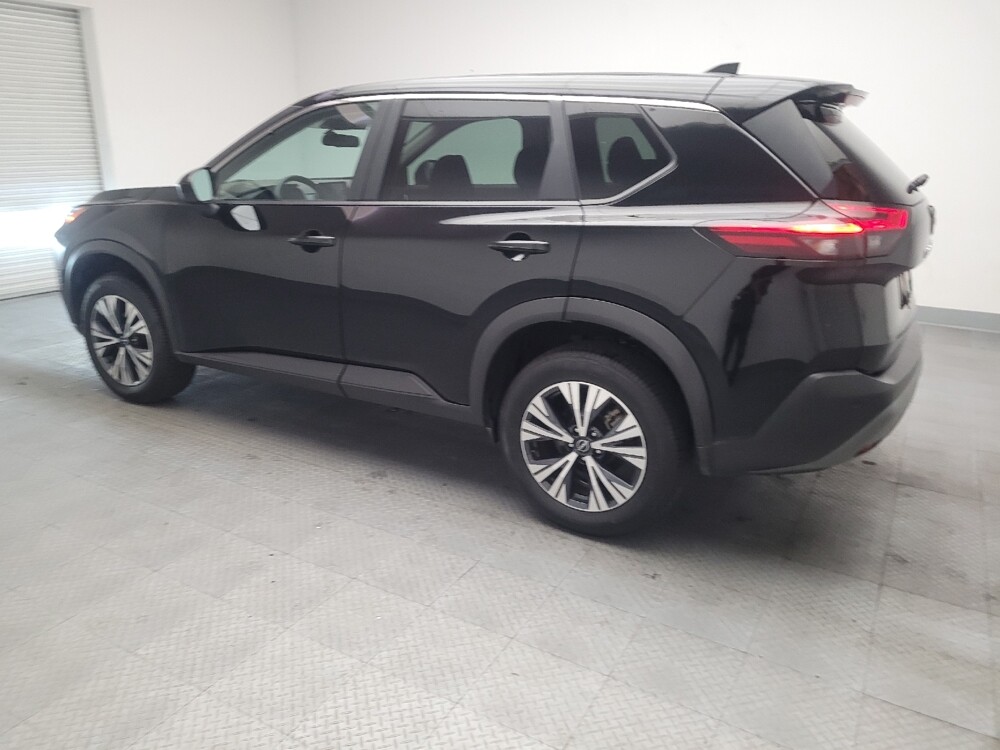 2023 Nissan Rogue in Downey, CA 90241 - 18121091 3