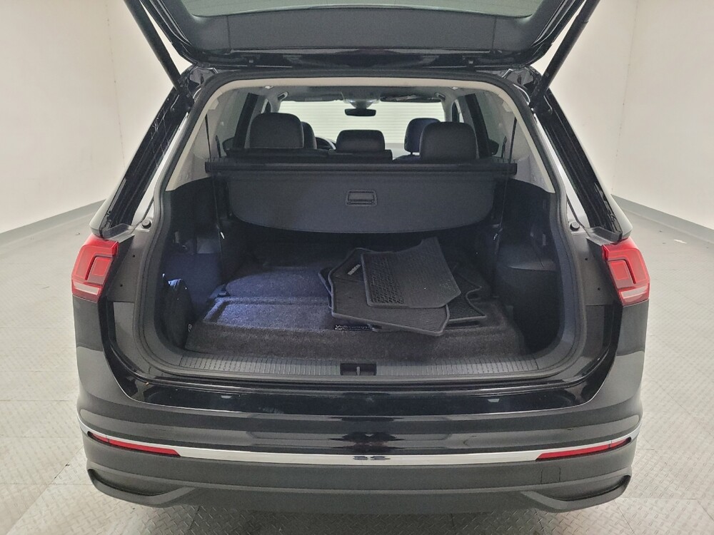 2022 Volkswagen Tiguan in Montclair, CA 91763 - 18121092 29