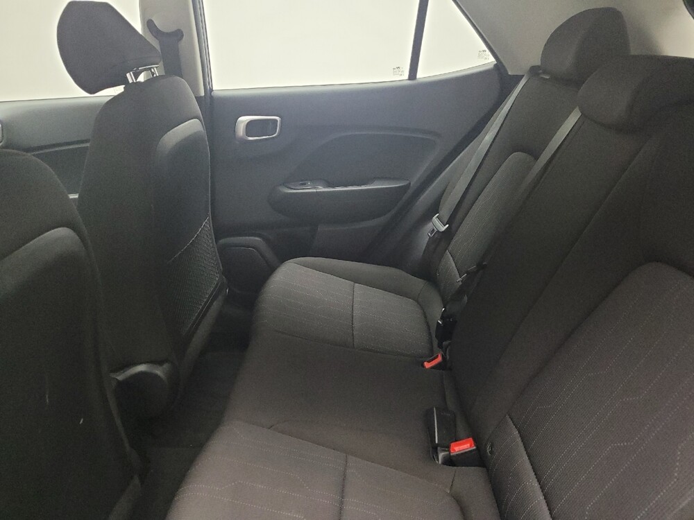 2021 Hyundai Venue in Eastpointe, MI 48021 - 18121094 18